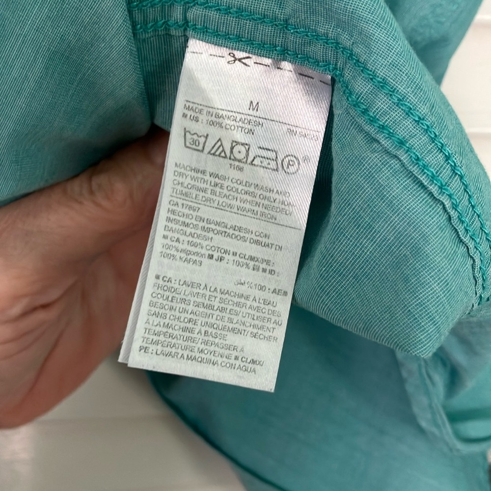 Old Navy Medium Slim Teal Button-Down Shirt - Picture 4 of 8